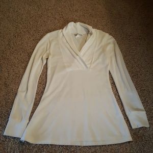 Long tunic off white sweater. Sz. Sm.